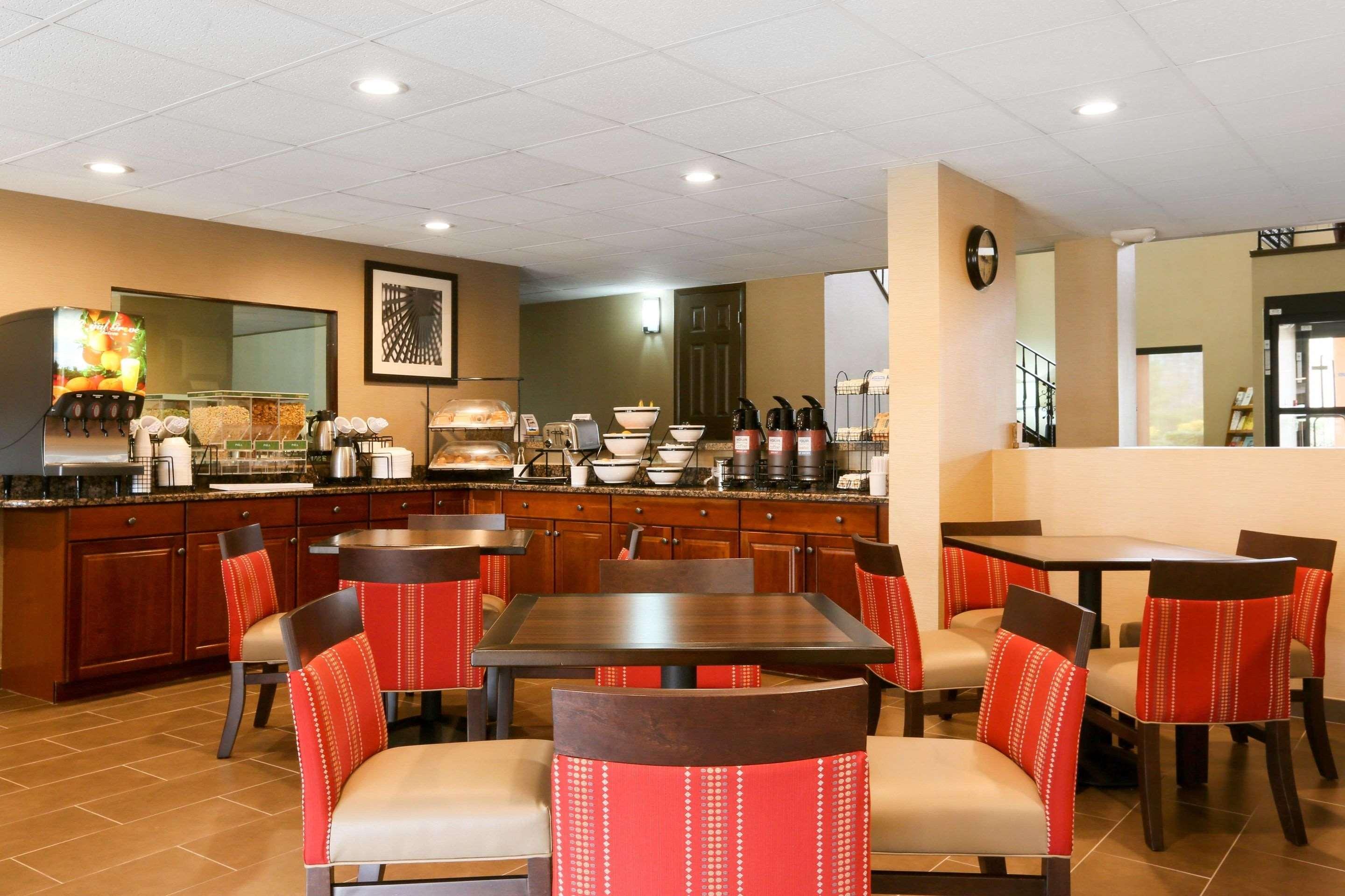 Comfort Inn & Suites Leeds I-20 Zewnętrze zdjęcie