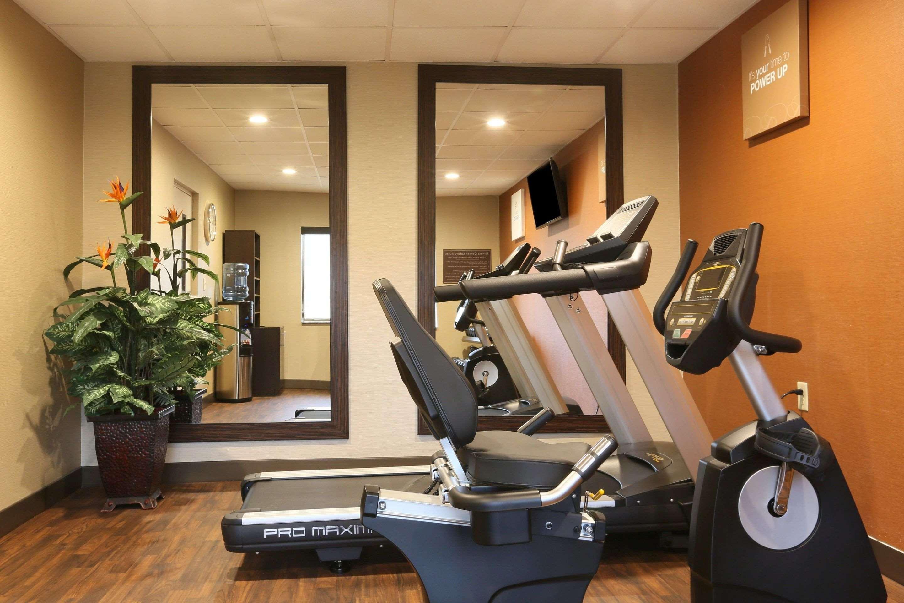 Comfort Inn & Suites Leeds I-20 Zewnętrze zdjęcie